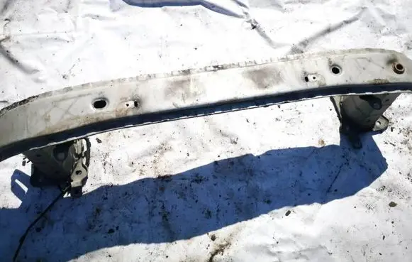 Volvo V50 Front bumper cross member