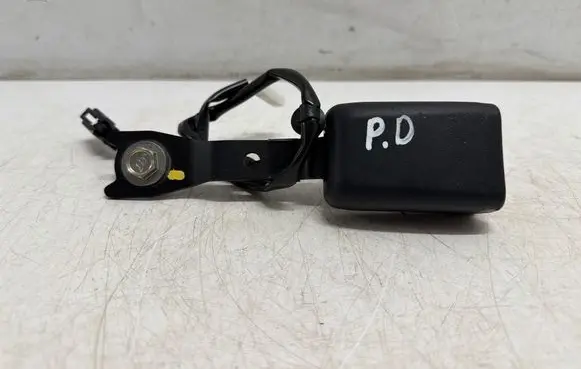Mitsubishi Space Star Front seatbelt buckle 6173458A