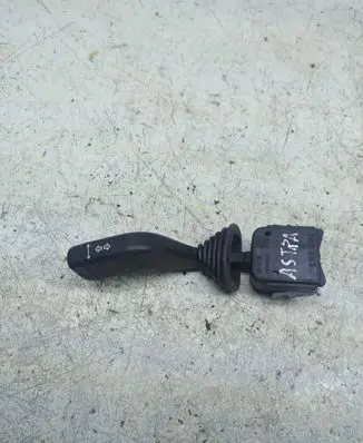 Opel Zafira A Indicator stalk 90560991