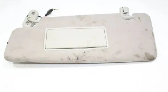 Land Rover Discovery 3 - LR3 Sun visor 156215602