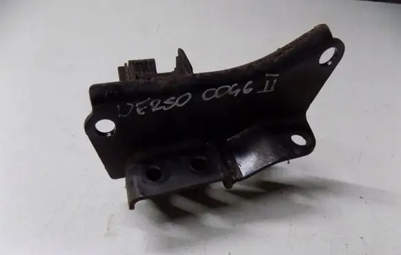 Toyota Corolla Verso AR10 Engine mount bracket 8932478932