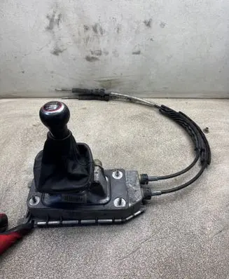 Audi S1 Gear shifter/selector 6R0711049A 16042602000145