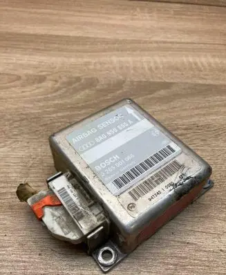 Audi A6 S6 C4 4A Airbag control unit/module 8A0959655A 0285001086 WithPlug