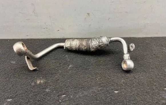 Audi A3 S3 A3 Sportback 8P Turbo turbocharger oiling pipe/hose 