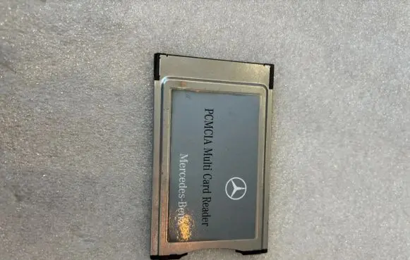 Mercedes-Benz C W204 Phone control unit/module B67823982