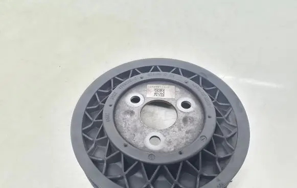 BMW 7 E65 E66 Power steering pump pulley 32427795298 7795298