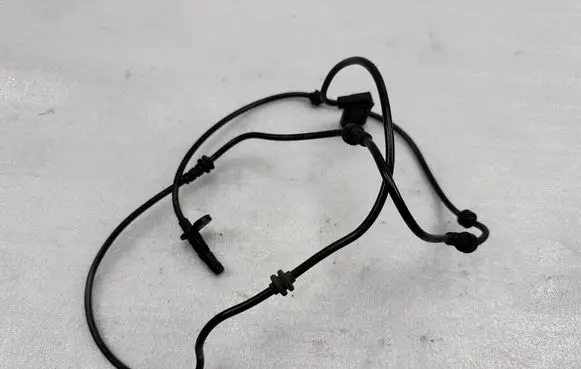 Mercedes-Benz S W222 ABS brake wheel speed sensor A2229059705