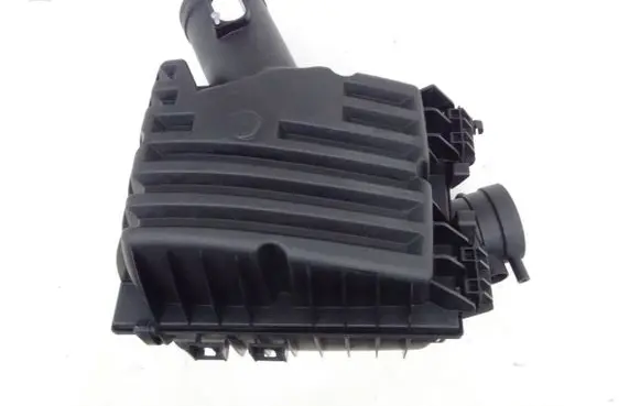 BMW i8 Air filter box 7640728