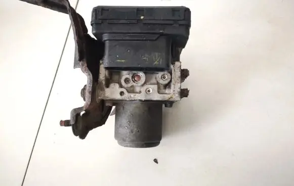 Toyota Corolla E120 E130 ABS Pump 4451013070 44510-13070