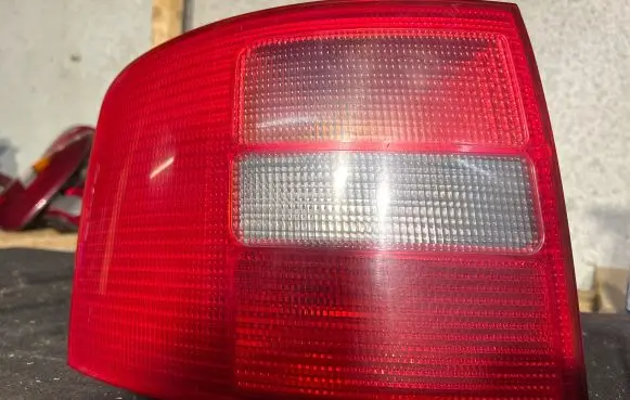 Audi A6 S6 C5 4B Rear/tail lights 4B9945095D 397109999 39710383