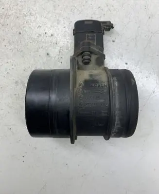 Volkswagen Touran I Mass air flow meter 074906461B 0281002461