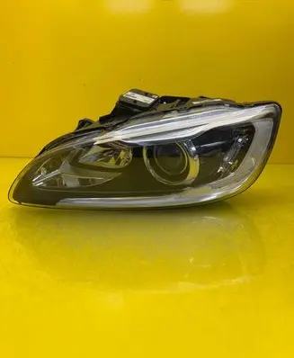Volvo S60 Headlight/headlamp 31420261