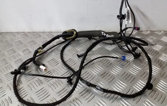 Ford C-MAX II Tailgate/trunk wiring harness AV6T14D466ABD