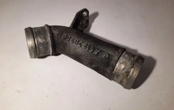 Mercedes-Benz E W210 Engine coolant pipe/hose A6132030015