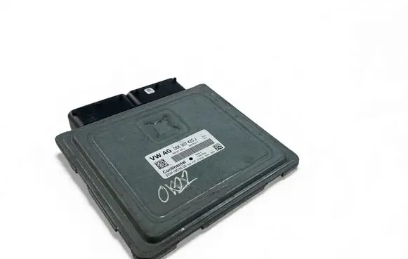 Audi Q3 F3 Engine control unit/module ECU 06K907425J