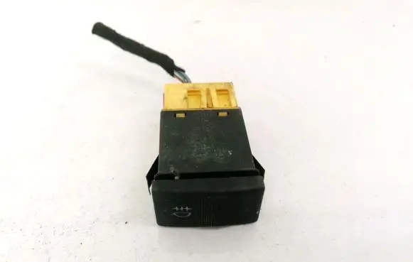 Fog light switch