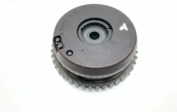 BMW X5 E70 Camshaft 13610513