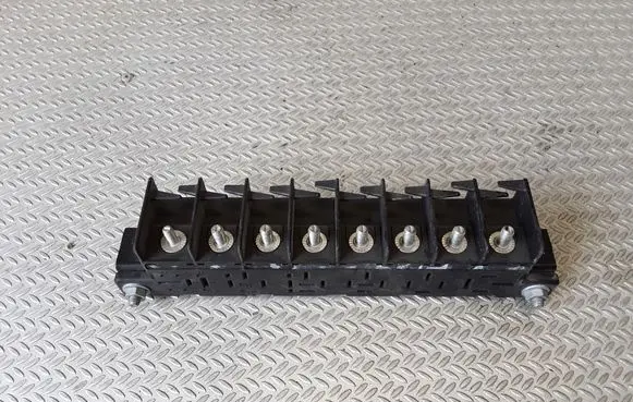 Audi A8 S8 D2 4D Fuse module 4A0941822