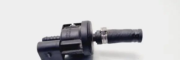Audi A4 S4 B7 8E 8H Turbo solenoid valve 06E906517