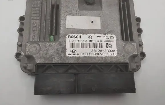 Hyundai ix35 Engine control unit/module 0281017696 1039S56960 391202A000