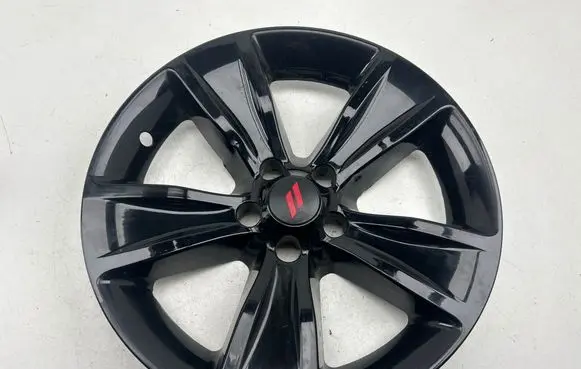 Dodge Charger R18 wheel hub/cap/trim 