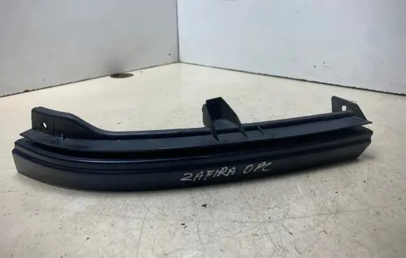 Opel Zafira A Under headlight/headlamp trim 90580651