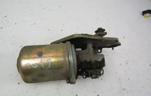 Suzuki Swift Cultus Front wiper linkage and motor 