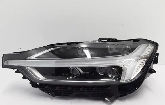 Volvo XC60 Headlight/headlamp 31655229