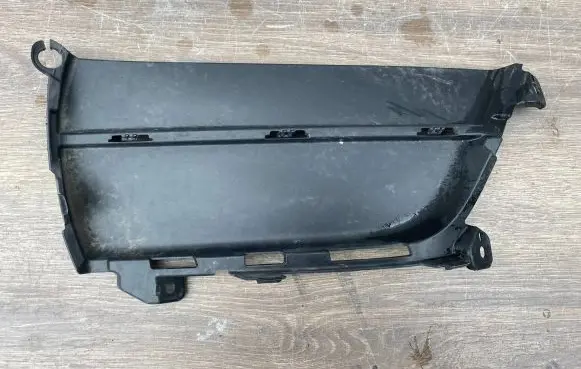 Porsche Macan (95B) Front bumper lower grill 95B121334D