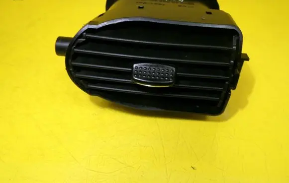 Mercedes-Benz A W168 Dashboard side air vent grill/cover trim 1688300154