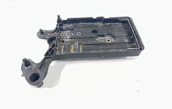 Volkswagen Golf VII Battery tray 5Q0915321G 5Q0915331H 5Q0915321