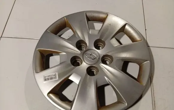 Hyundai i30 R16 wheel hub/cap/trim 5296021000