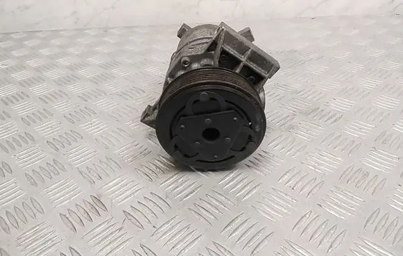 Nissan Cube Z12 Air conditioning (A/C) compressor (pump) 92600CJ73E