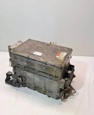 Lexus CT 200H Voltage converter inverter G920075010 0J05W159 7501009930119