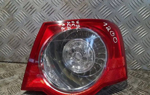 Volkswagen PASSAT B6 Tailgate rear/tail lights 3C5945066C