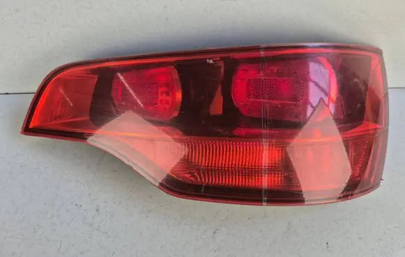 Audi Q7 4L Rear/tail lights 4L0945094