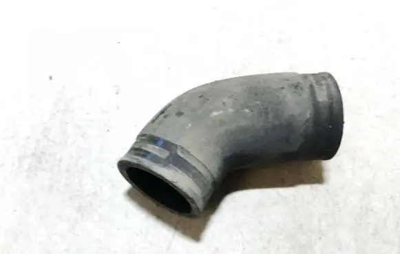 Volkswagen Polo III 6N 6N2 6NF Engine coolant pipe/hose