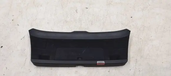 Audi A4 S4 B7 8E 8H Tailgate trim 8e9867979b