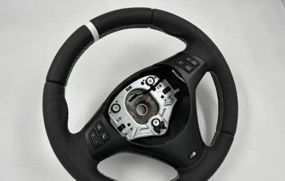 BMW 1 E82 E88 Steering wheel