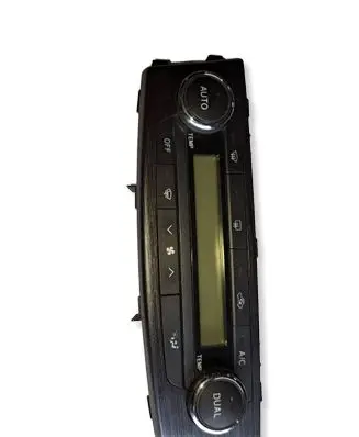 Toyota Avensis T270 Climate control unit 5590005320 T1000763D 445L09012031