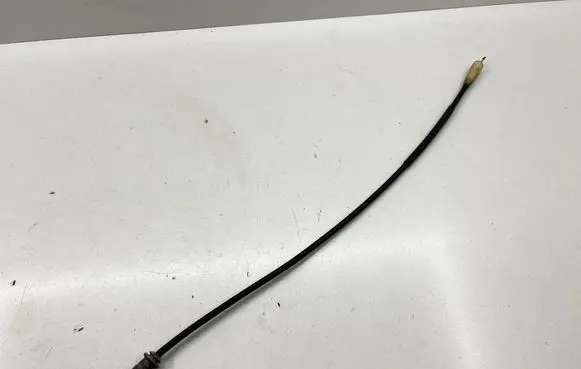 Mercedes-Benz W123 Air flap cable