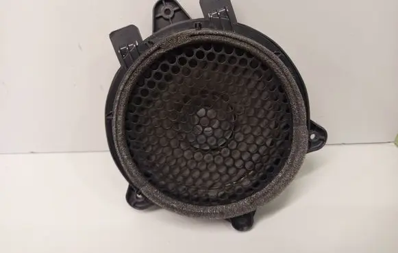 Chrysler Pacifica Rear door speaker 04685967AD