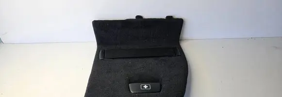 BMW 4 F36 Gran coupe Trunk/boot lower side trim panel 7337233