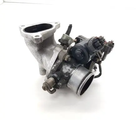 Toyota Corolla E120 E130 Throttle valve 8967221020