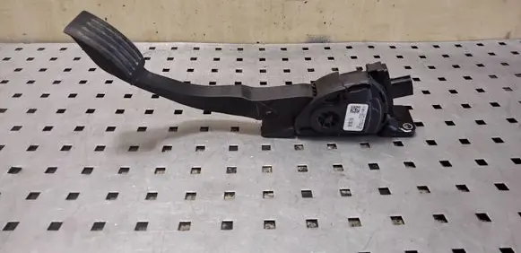 Ford Transit - Tourneo Connect Accelerator throttle pedal 17388800