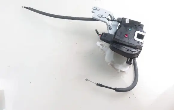 KIA Sportage Front door lock 813103U000