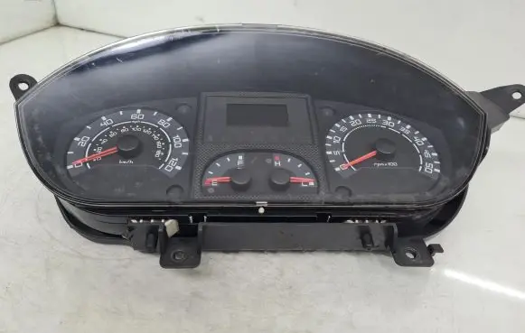 Iveco Daily 4th gen Speedometer (instrument cluster) 69502590