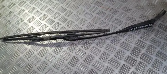 Nissan Primera Front wiper blade arm 096037