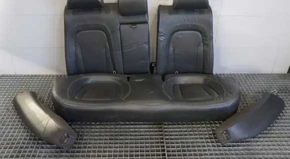 KIA Optima Second row seats 