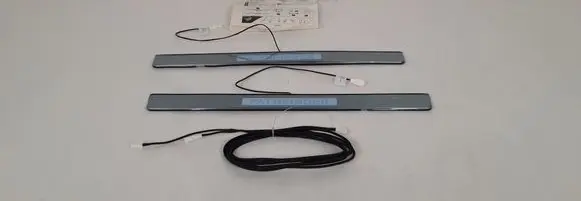Nissan Navara sill trim set (inner) KE9675X500
